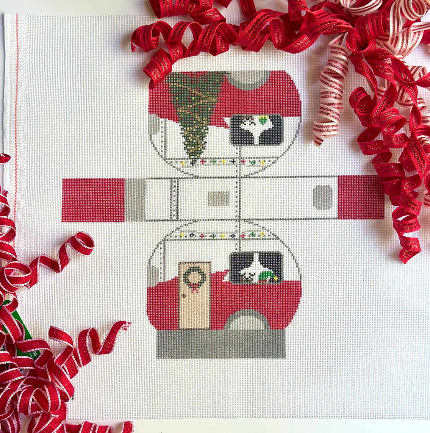 3D Holiday Airstream/Camper Needlepoint Canvas