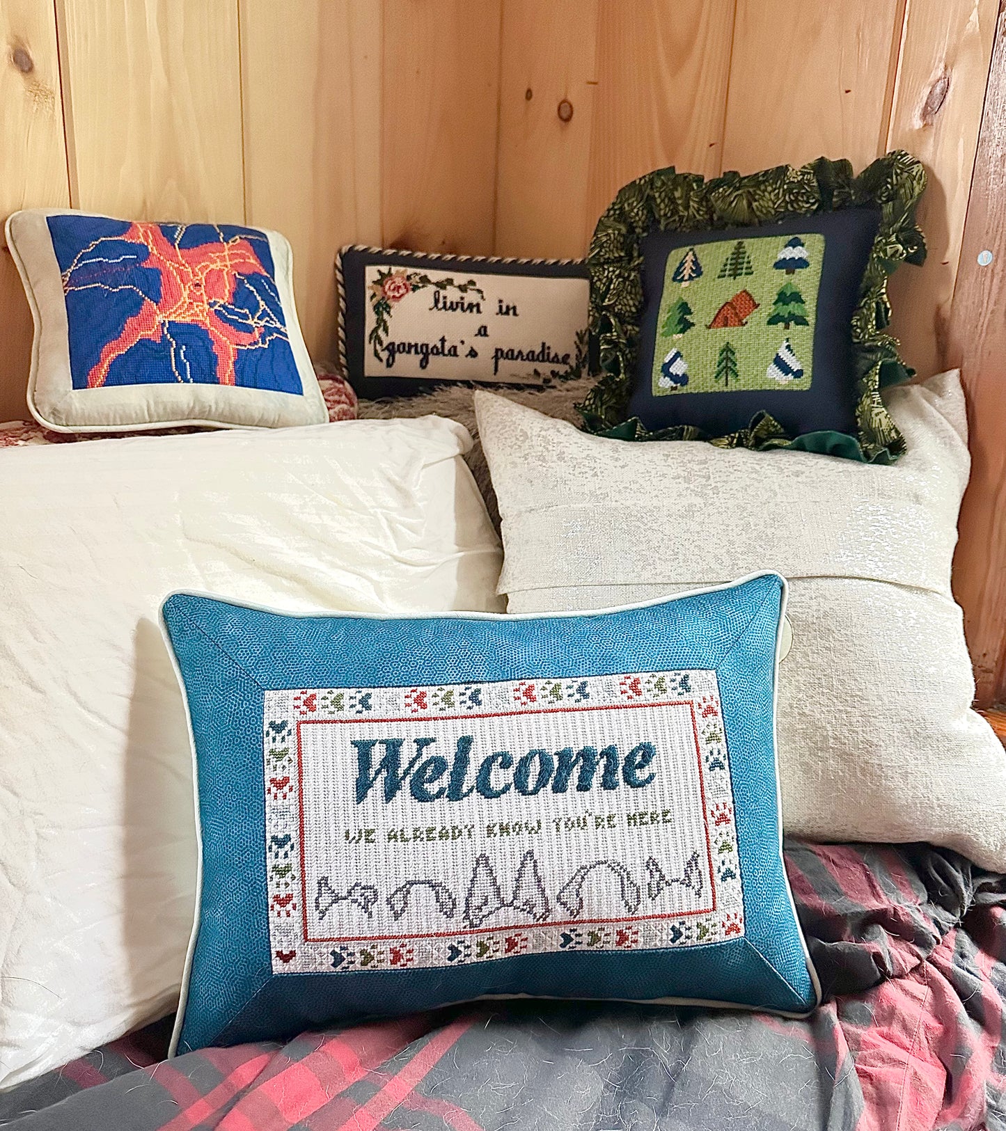 We Know Welcome Sign Needlepoint Canvas
