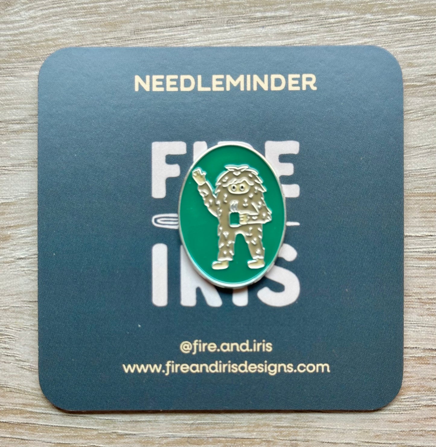 Sasquatch Needle Minder