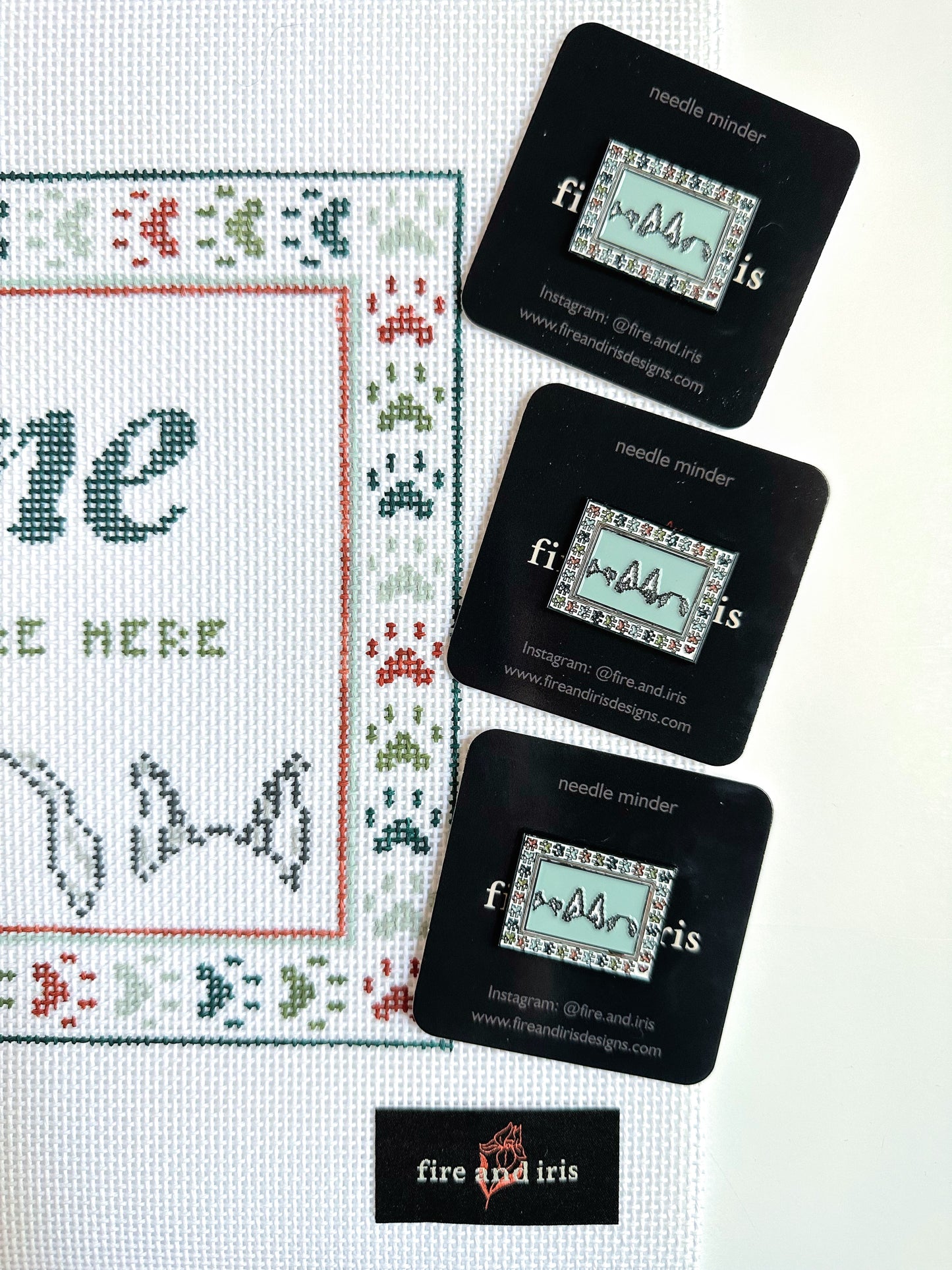 All Ears Needle Minder