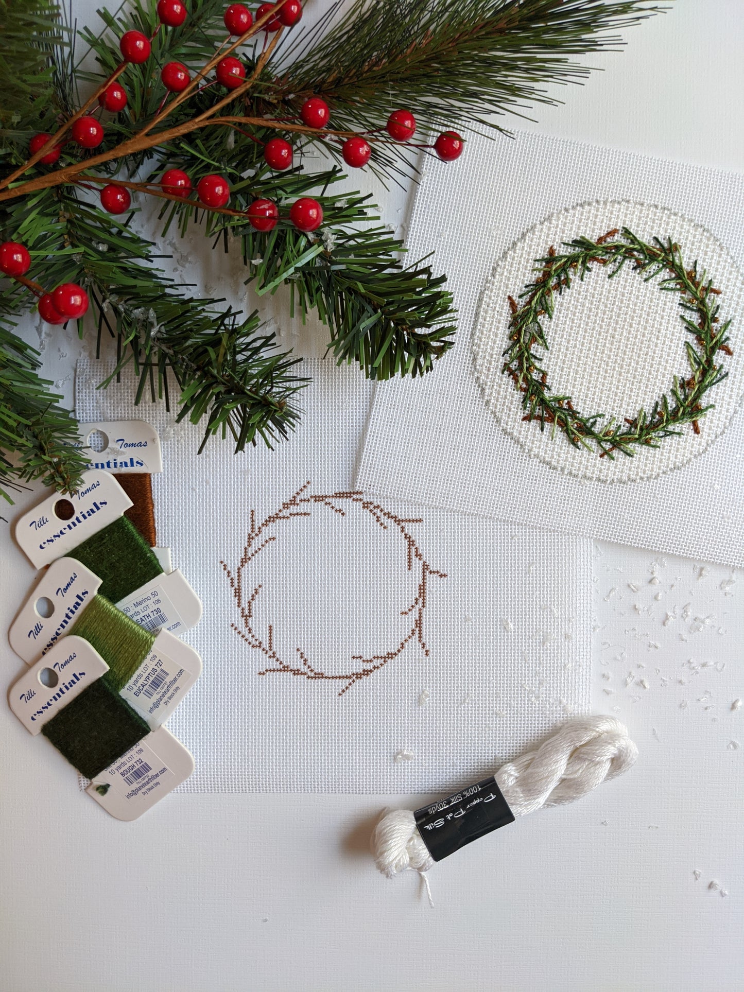Wreath (Needlepoint Canvas only or Kit)